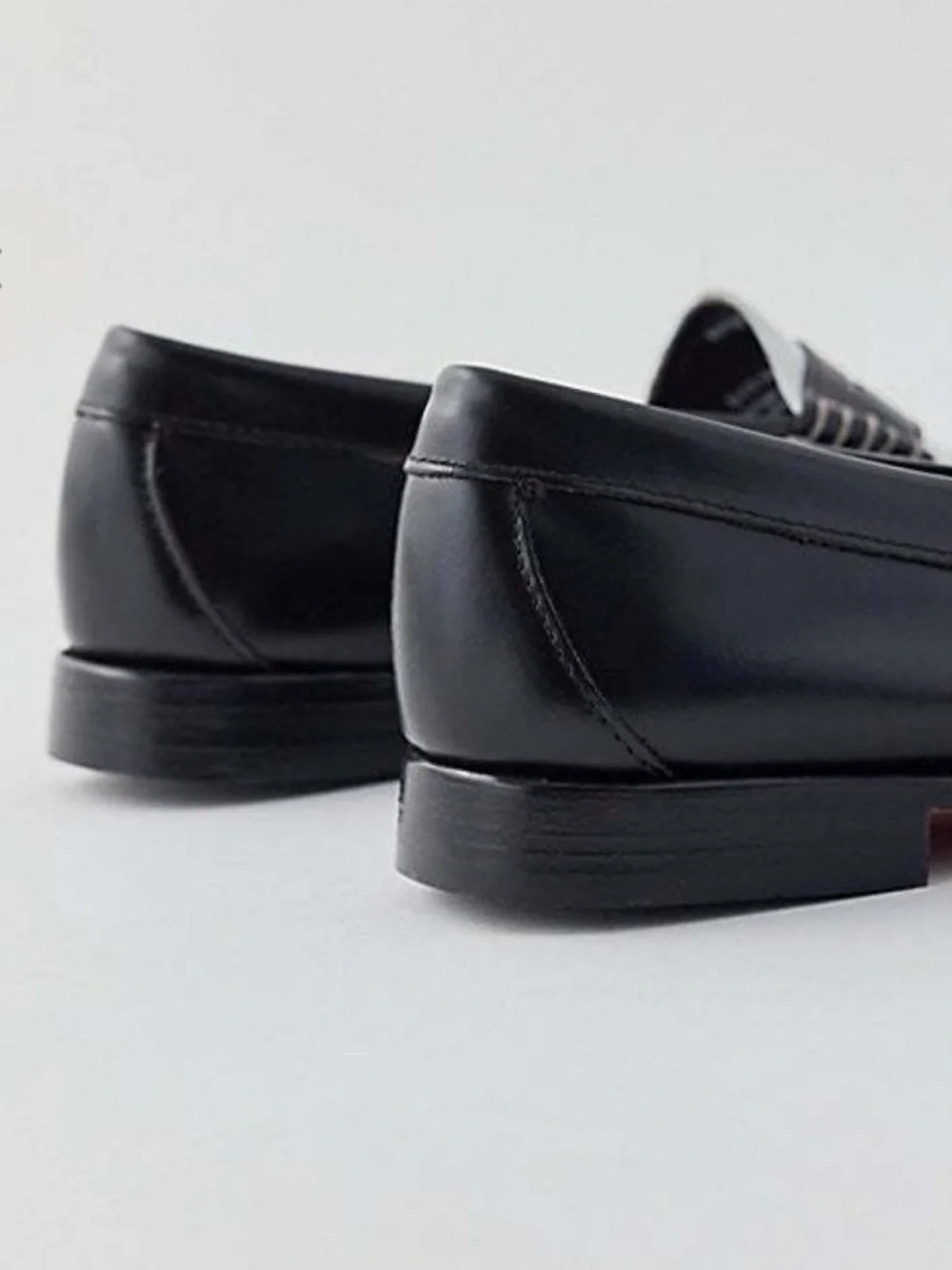 G.H. BASS & Co. Whitney Weejuns Loafers Size 6.5 - Picture 3 of 4